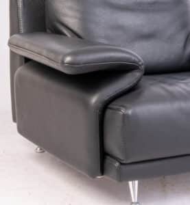 Twee Formenti fauteuils Showroommodellen