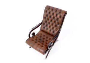 refurbished Chesterfield relaxfauteuil Regency