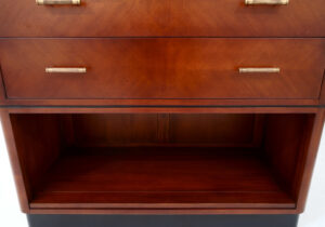 De stapelbare Art Deco kast – type 107