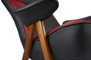 Refurbished Artifort Hairpin Chair model 105